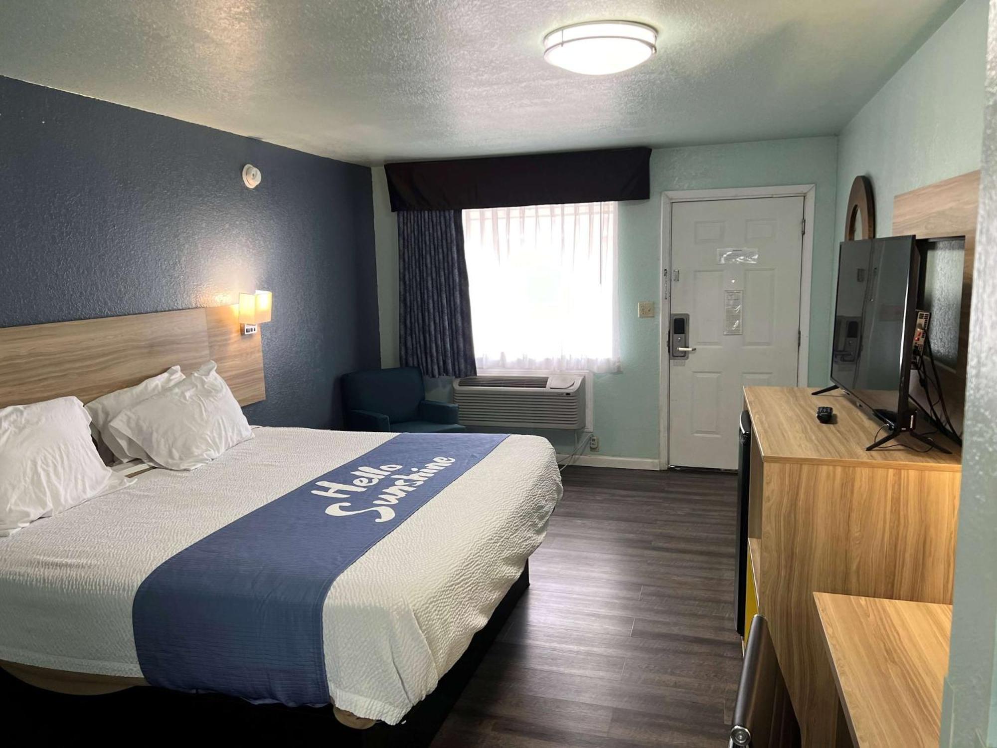 Days Inn By Wyndham Pratt Exterior foto